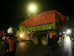 Pemkot Bekasi Bersiap Perketat Jam Operasional Truk Tanah