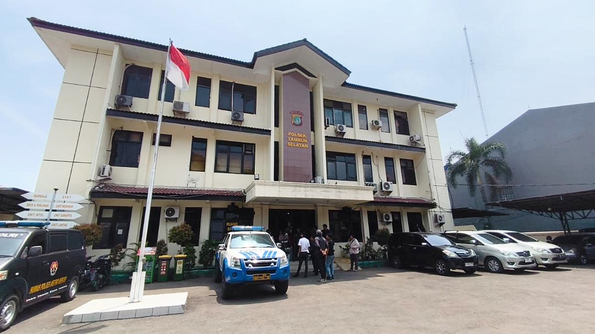 Kapolres Metro Bekasi Pastikan Polsek Masih Layani SKCK