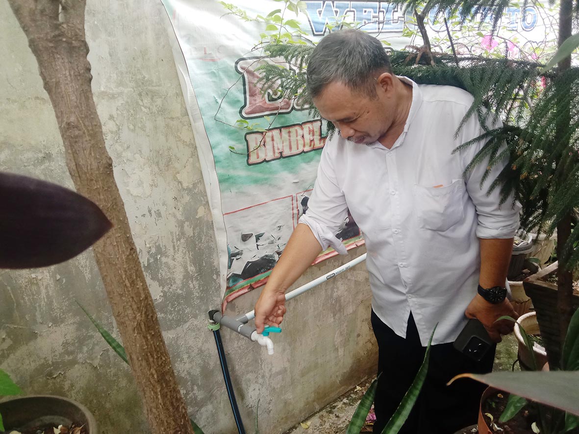 Gawat! Warga Aren Jaya Bekasi Timur Krisis Air Bersih