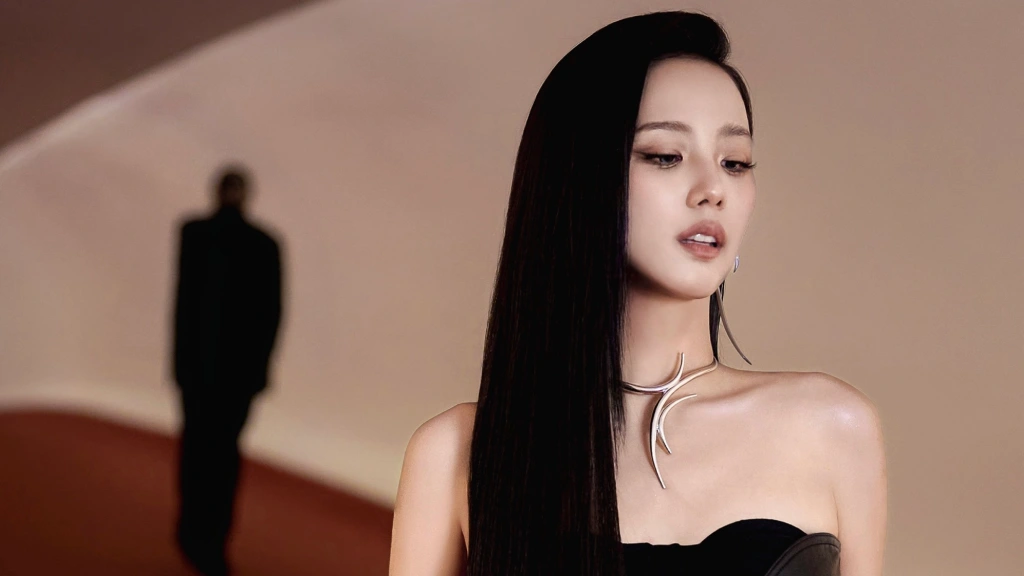 Jisoo BLACKPINK Umumkan Duet Misterius Bertajuk Eyes Closed, Fans Duga Bareng Zayn Malik!