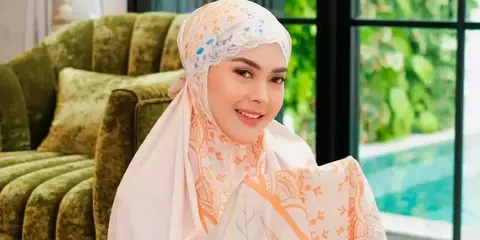 Usai Ketahuan Nyolong Foto Siomay Chef Devina, Tim Adik Syahrini Klarifikasi dan Minta Maaf