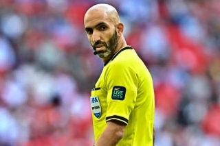 Intip Profil Ahmad Al Ali Wasit Laga Krusial Indonesia vs Arab Saudi