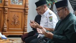 Takziah ke Rumah Duka H Hamzah, Wawali Harris Bobihoe Kenang Almarhum Semasa Hidup
