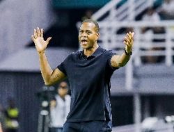 Formasi “Gegabah” Kluivert Saat Lawan Arab Saudi Jadi Sorotan Tajam 