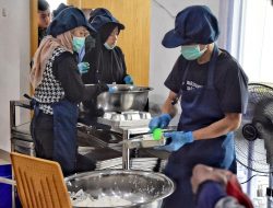 Baru Lima Dapur MBG di Kabupaten Bekasi Kantongi Rekomendasi SLHS