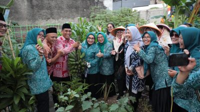 Ketua TP PKK Kota Bekasi Tinjau Lomba Kader PKK di Kayuringin Jaya