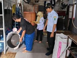 Kelurahan Jatiraden Gencarkan Survei Jentik Nyamuk