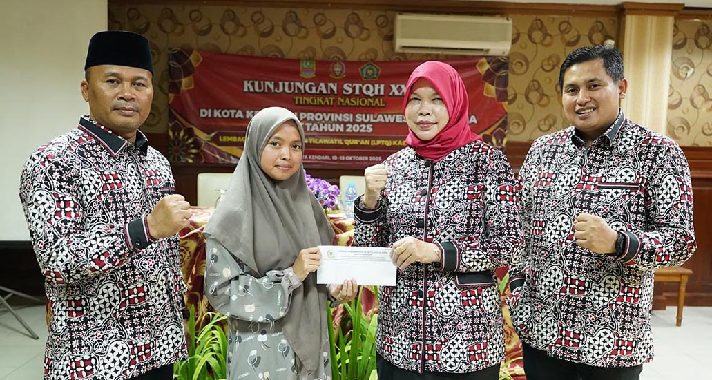 Pj Sekda Kabupaten Bekasi Beri Semangat Peserta STQH Nasional di Kendari