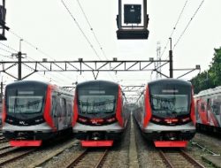 Ini Dia Tujuh Rangkaian Baru Kereta Commuter Line Jurusan Cikarang