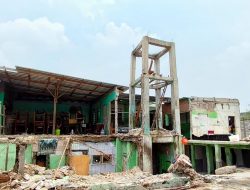 Ruang Kelas Pesantren di Cikarang Utara Terdampak Penggusuran, Belajar Santri Pindah ke Masjid