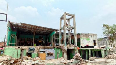Ruang Kelas Pesantren di Cikarang Utara Terdampak Penggusuran, Belajar Santri Pindah ke Masjid