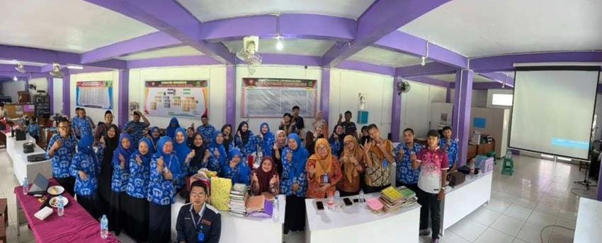 Dukung Link and Match, Telkom Witel Bekasi-Karawang Perkuat Guru SMK 10 November lewat Bimtek Pijar Sekolah