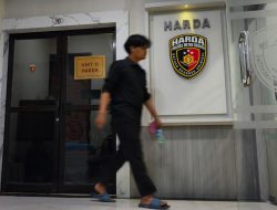 Direktur Usaha Perumda Tirta Bhagasasi Dijemput Paksa Polisi, Sampai Malam Masih Diperiksa di Polres Metro Bekasi