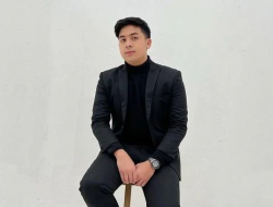 Tangisan Jerome Polin Pecah Usai Lihat Sang Ayah Kritis di Rumah Sakit Surabaya