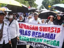 Guru Madrasah Tuntut Diangkat PPPK