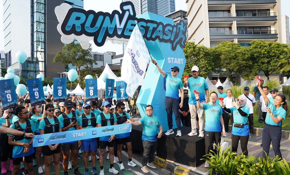 Direksi BCA bersama Melanie Putria Buka Virtual Race Runvestasi 2025, Ajak Masyarakat Raih Jutaan Rupiah Lewat Lari dan Investasi