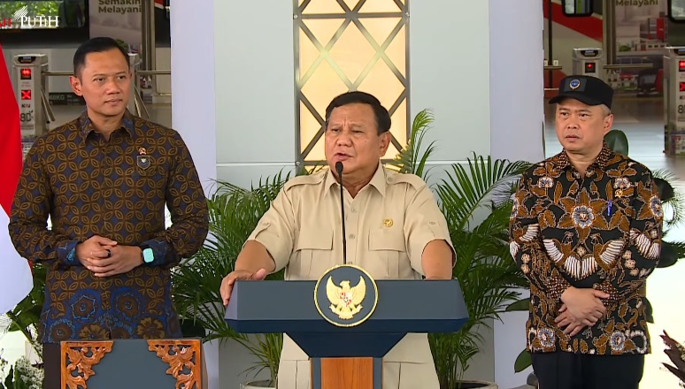 Prabowo: Nggak Usah Khawatir Ribut-ribut Whoosh, Saya Tanggung Jawab