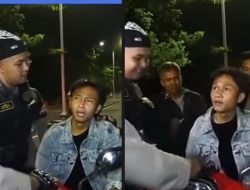 Polisi Tegur Fajar Sadboy Gegara Tak Pakai Helm Saat Berkendara, Berujung Dimintai Kata-kata!