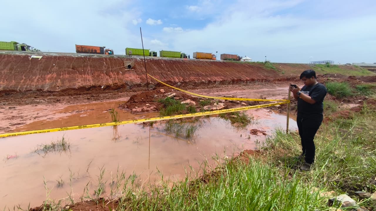 Proyek Saluran Air Tol Japek II Setu Makan Korban, Tiga Bocah Tewas Tenggelam