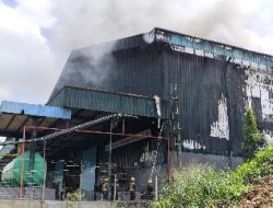 Pabrik Pengolahan Limbah di Bantargebang Terbakar