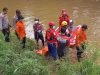 Satu Anak yang Hanyut di Kali Cikeas Ditemukan Meninggal
