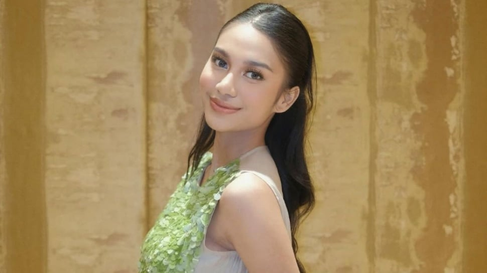 Boikot Menggema! Erspo Minta Maaf Usai Dihujat Karena Gandeng Azizah Salsha di JFW 2026