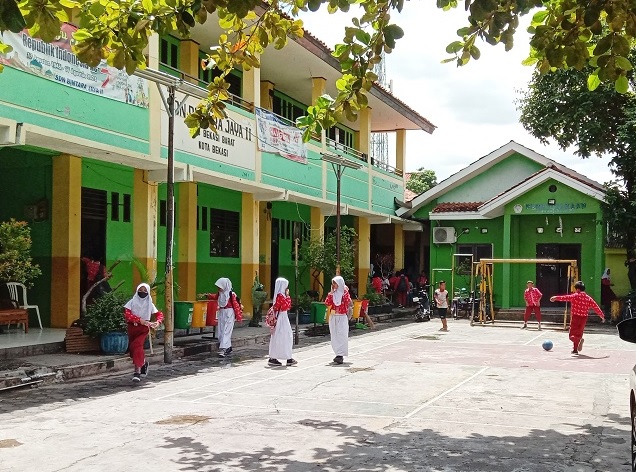 Hukuman Fisik di Sekolah Jabar Resmi Dilarang, Ketua PGRI Kota Bekasi: Sudah Mulai Diterapkan
