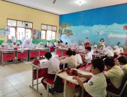 Hukuman Fisik di Sekolah Jabar Resmi Dilarang, Ketua PGRI Kota Bekasi: Sudah Mulai Diterapkan