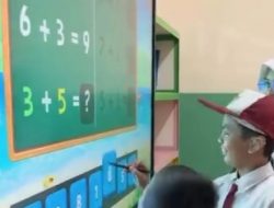 Presiden Prabowo Bakal Luncurkan Smartboard di SMPN 4 Bekasi Pekan Depan