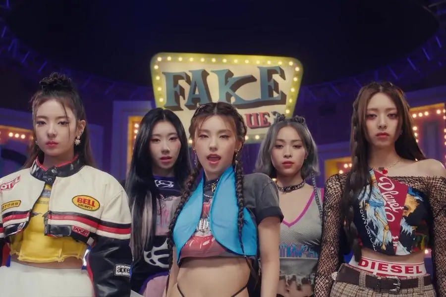 ITZY Kembali Menggila! ‘TUNNEL VISION’ Langsung No.1 di iTunes Global, YouTube Pun Dikuasai