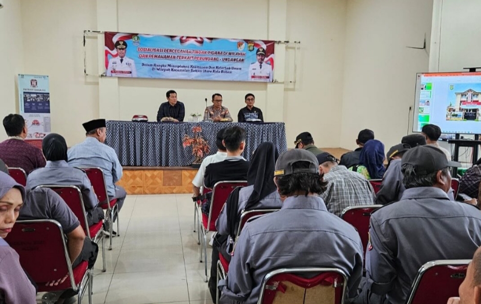 Kecamatan Bekasi Utara Perkuat Pemahaman Hukum RT, RW, dan Satlinmas demi Lingkungan Aman