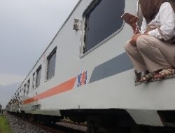 KA Bangunkarta Tujuan Jakarta Alami Gangguan Lokomotif di Lintasan Ciledug-Sindang Laut