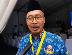 Kadisdik Kota Bekasi Klaim Smartboard yang Diluncurkan Presiden Prabowo Punya Keunggulan Teknologi Tiga Dimensi