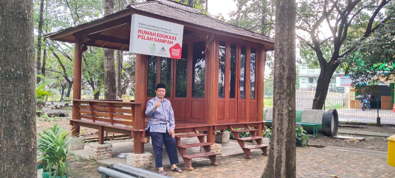 Sampah Jadi Sedekah di Masjid Baitul Makmur Cikarang: Bukan Hanya Aksi Sosial, tapi Tanggung Jawab Moral