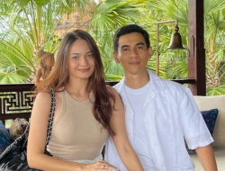 Minta Maaf ke Suami, Enzy Storia Mengaku ‘Kurang Elegan’ sebagai Istri Diplomat