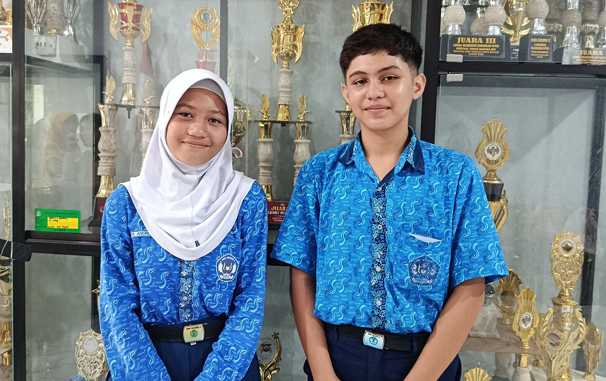 Cerita Siswa SMPN 4 Kota Bekasi Dampingi Presiden Prabowo Peluncuran Smartboard: Bangga hingga Deg-degan