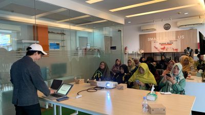 Rumah BUMN dan Telkom Bekasi Dorong UMKM Lebih Percaya Diri Lewat Pelatihan Profile Bisnis Profesional