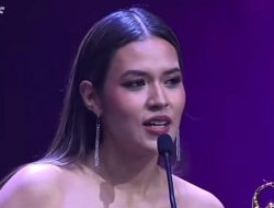 Menang AMI Awards 2025, Raisa Sampaikan Pesan Haru untuk Keluarga dan Pejuang Kanker