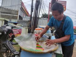 Cerita Pedagang Minuman Khas Betawi Selendang Mayang di Kabupaten Bekasi: Sering Keliling, Musim Panas Cepat Habis