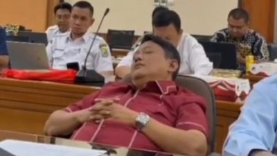 Viral Dirut Perumda Tirta Patriot Tertidur saat Rapat Bareng DPRD Kota Bekasi