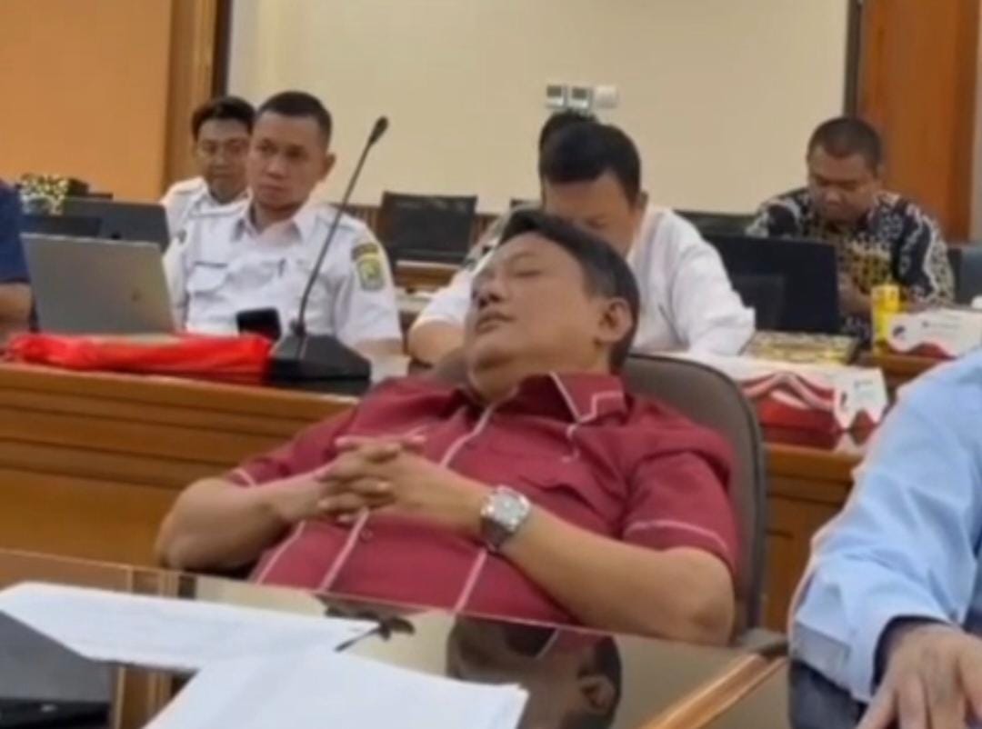 Viral Dirut Perumda Tirta Patriot Tertidur saat Rapat Bareng DPRD Kota Bekasi
