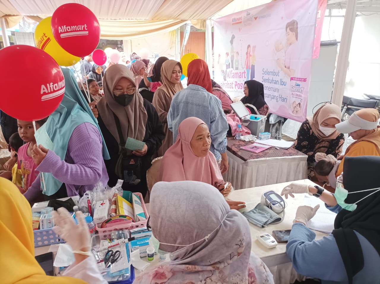 Alfamart Gencarkan Program Sahabat Posyandu Gandeng WINGS Group, Sasar Ribuan Ibu dan Balita di 34 Kota