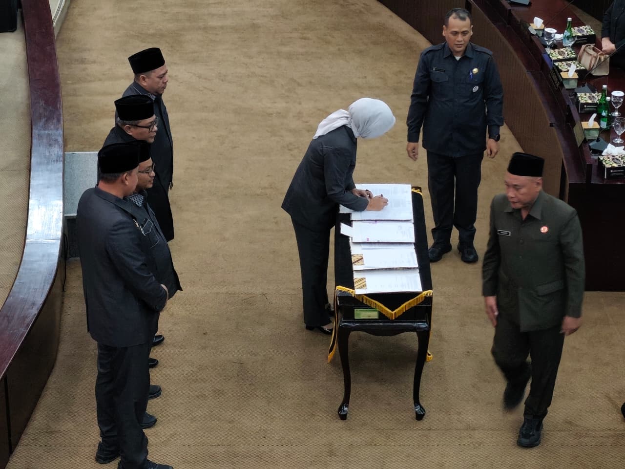 APBD Kota Bekasi 2026 Disepakati Rp6,9 Triliun, Dewan Ingatkan Pemkot Jangan Ada Lagi Serapan Tersendat