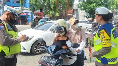 Pelanggaran Tidak Pakai Helm Mendominasi Operasi Zebra Jaya 2025 di Kota Bekasi