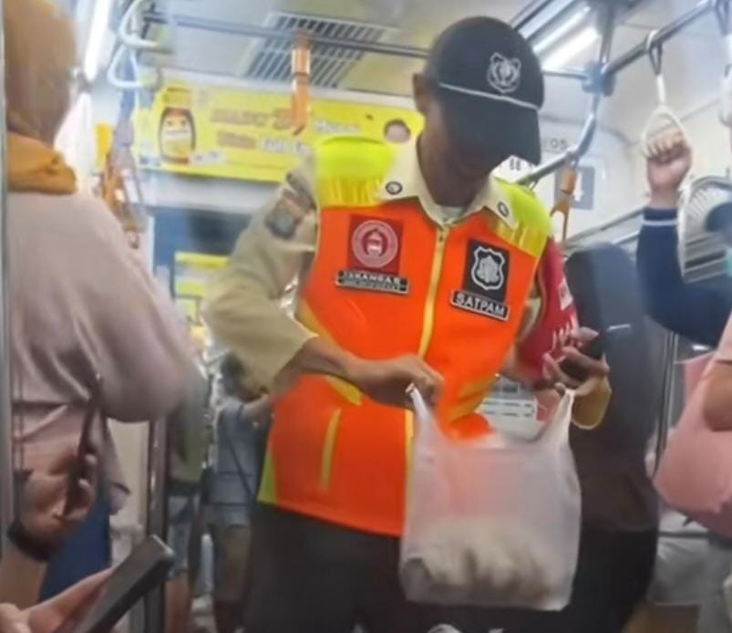 Gara-gara Tumble Anita, Satpam KRL ‘Panik’ Temukan Nasi Uduk Tertinggal di Kereta