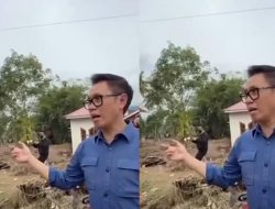 Eko Patrio Menangis Saat Lihat Dampak Banjir dan Longsor di Sumatera Barat