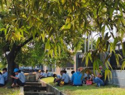 Andalkan Gaji Pokok, Buruh Bekasi Kewalahan Penuhi Kebutuhan Hidup