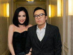 Ari Lasso Tepis Isu Putus dengan Banjiri Dearly Djoshua dengan Rayuan Manis di Hari Ultahnya