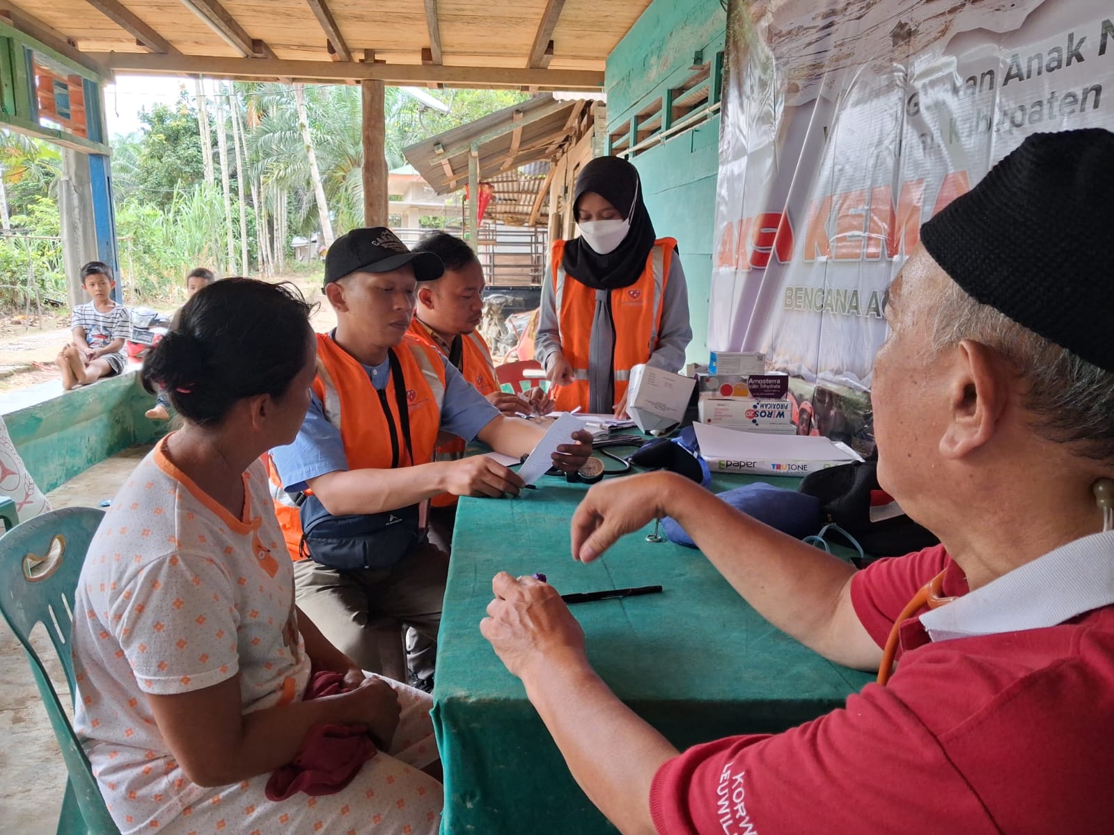 Gerakan Anak Negeri Buka Posko Kesehatan di Gereja