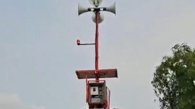 BPBD Kota Bekasi melakukan uji coba Early Warning System (EWS) atau sistem peringatan dini. Dari hasil uji coba, suara sirene EWS mampu terdengar hingga radius sekitar 270 meter, meskipun kondisi lalu lintas di sekitarnya ramai dan dipenuhi polusi suara. FOTO: ISTIMEWA